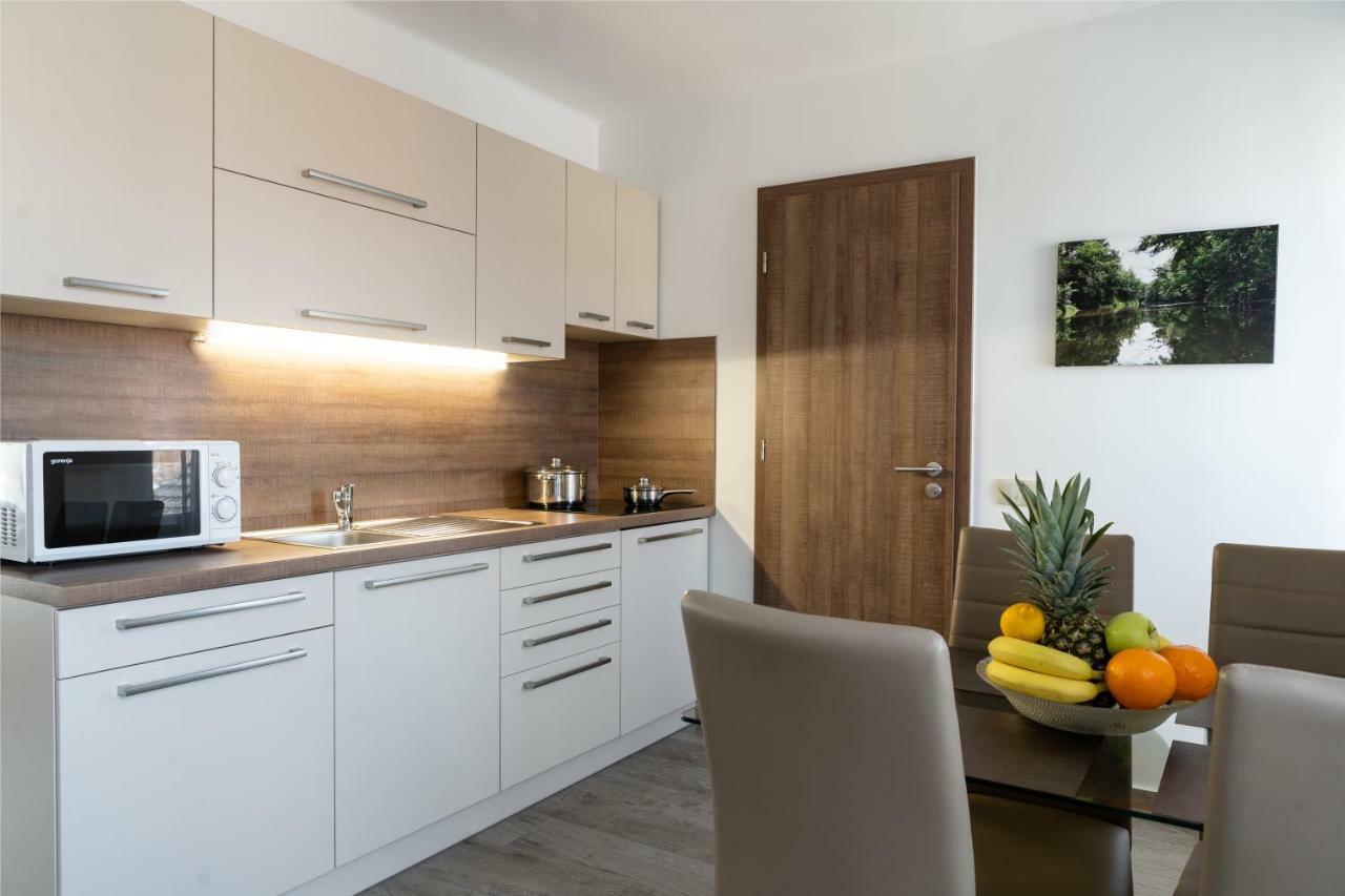 Raba Apartman Sárvár Εξωτερικό φωτογραφία
