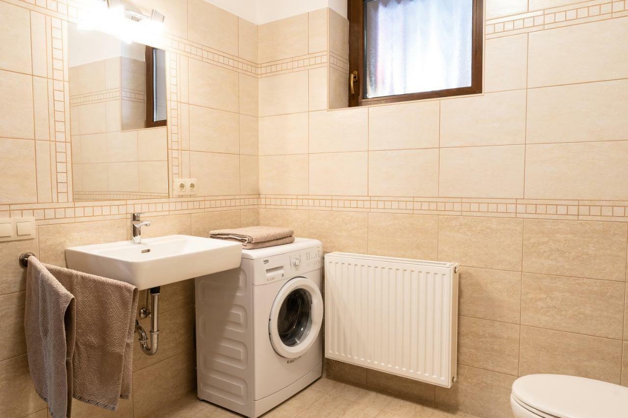 Raba Apartman Sárvár Εξωτερικό φωτογραφία